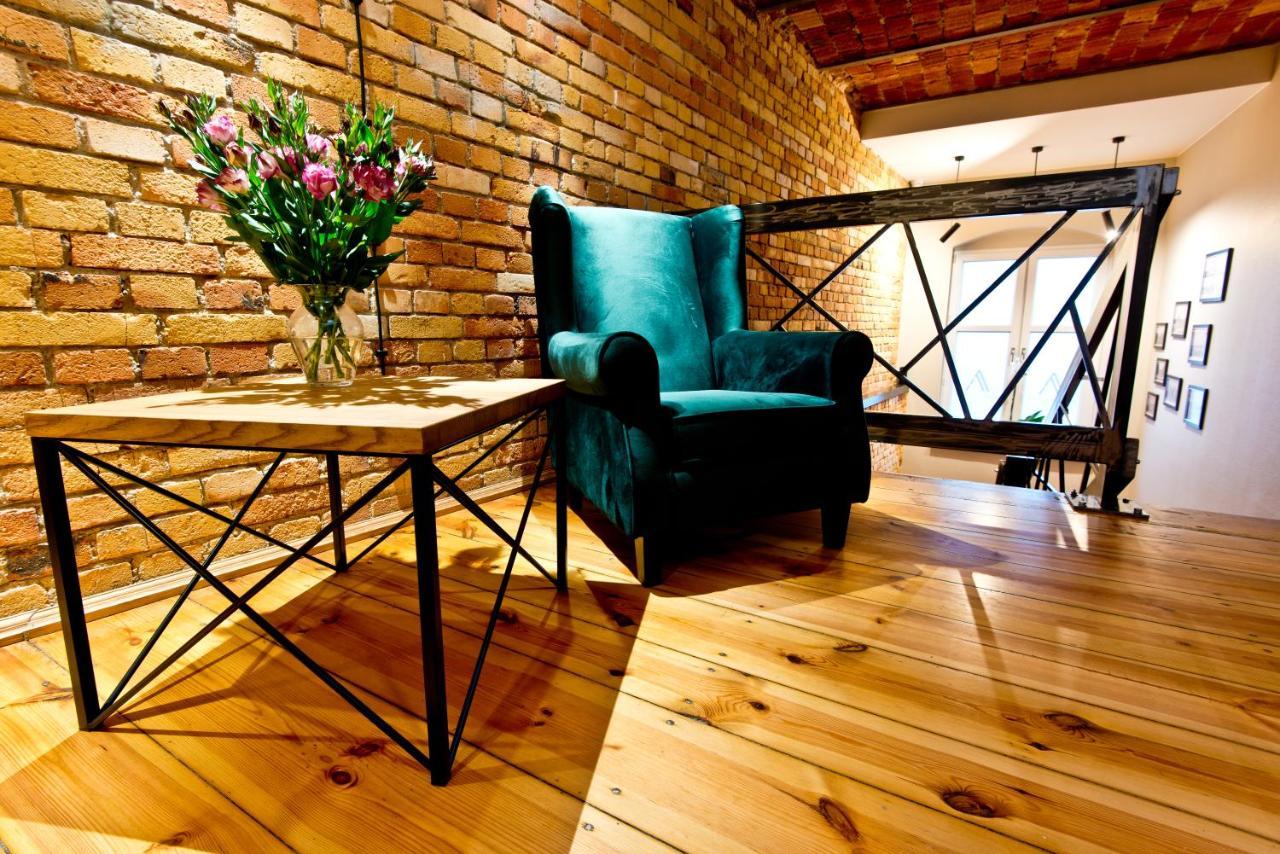 Apartsuites I Sorau ซารี ภายนอก รูปภาพ Interior of the museum