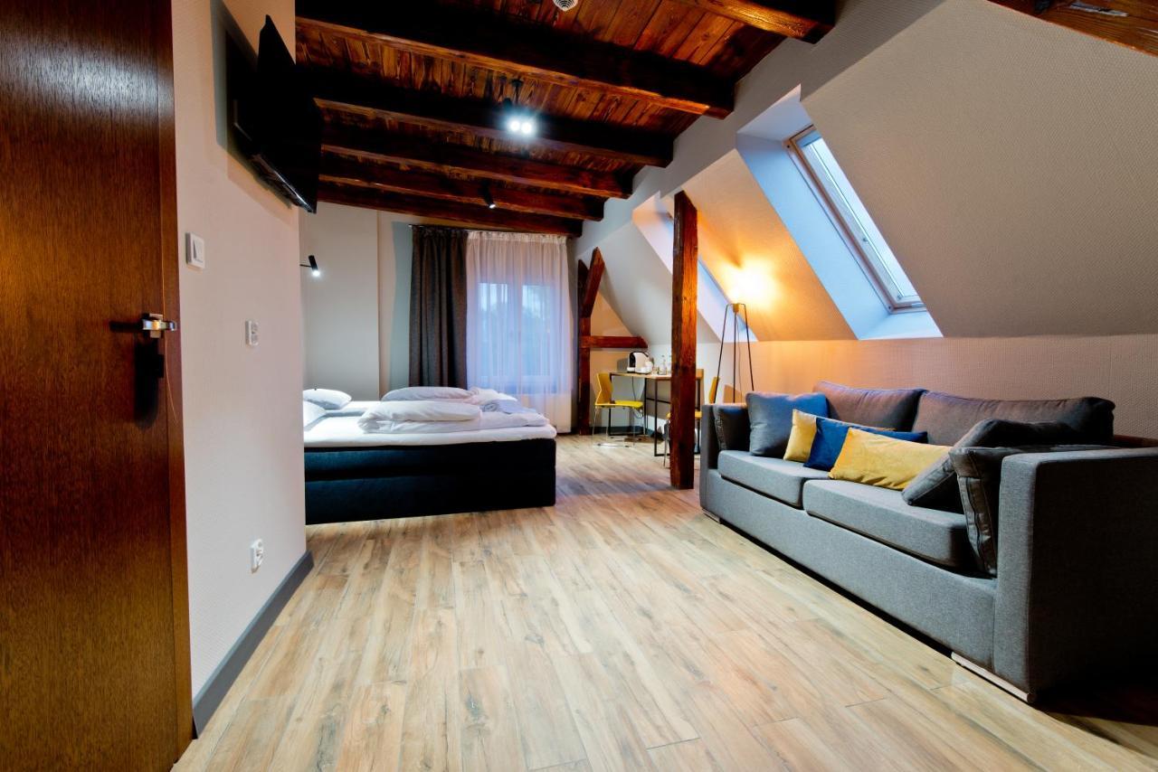 Apartsuites I Sorau ซารี ภายนอก รูปภาพ
