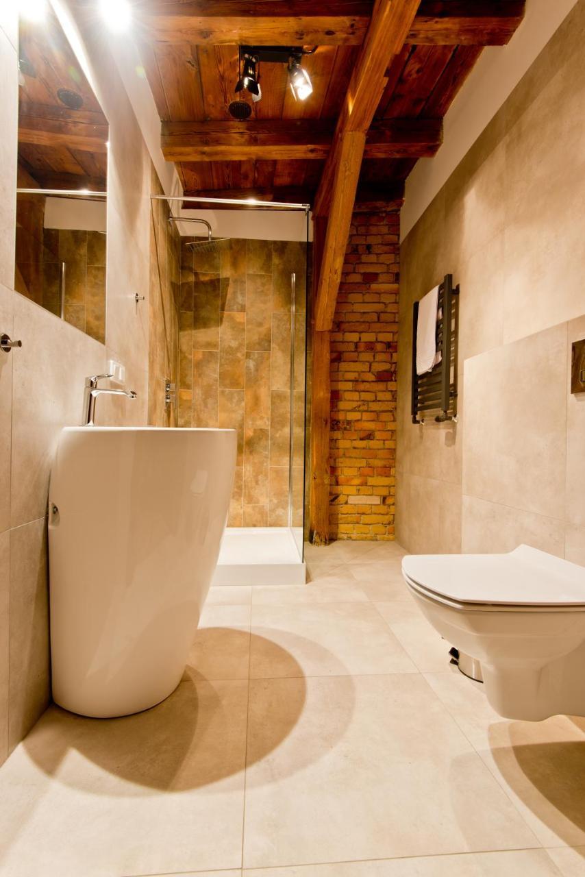 Apartsuites I Sorau ซารี ภายนอก รูปภาพ Bathroom